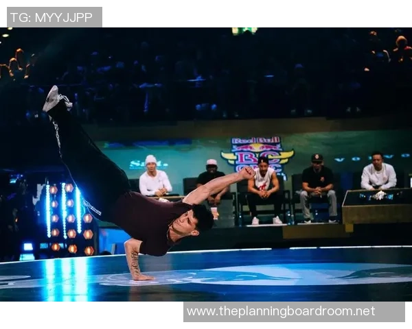 世界街舞大赛点评：杭州极限运动队的节奏表现